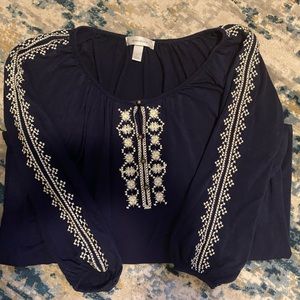 Dress Barn Women’s Large Blouse with embroidered pattern